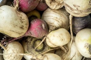 Navets frais avec fanes vertes bienfaits nutritionnels hiver