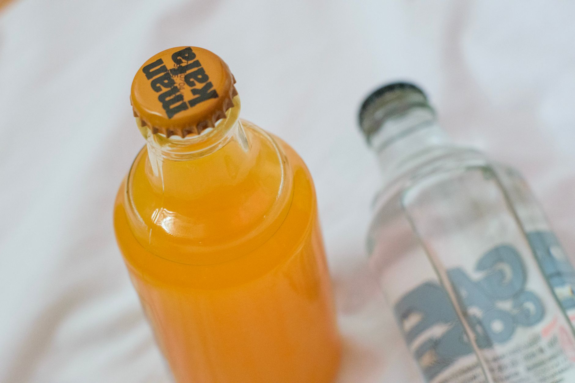 Choisir un kombucha de qualité en lisant l'étiquette en magasin bio
