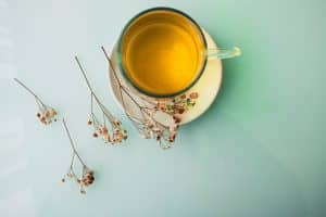 Tisane anti-ballonnement au fenouil et menthe fraîche